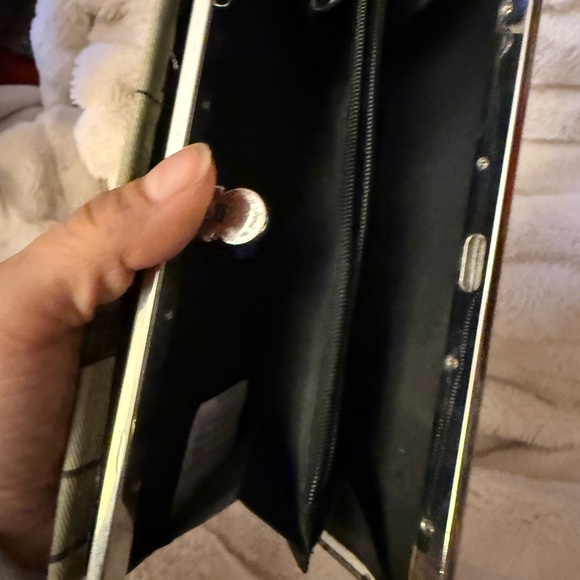 Hot Topic Disney Y2K Jack Skellington “ The Night Before Christmas”, Wallet - Picture 13 of 14